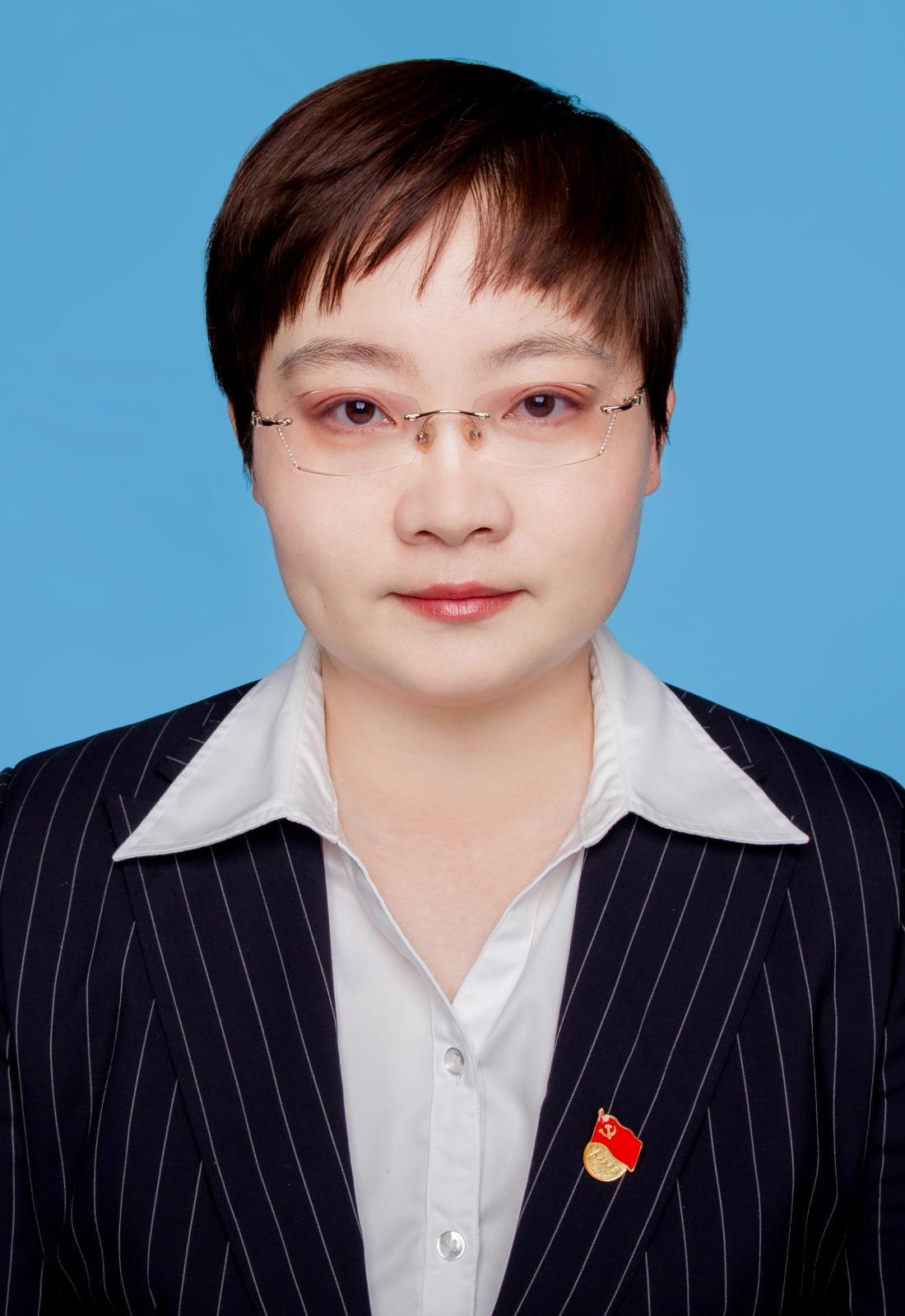 袁媛.jpg 袁媛.jpg
